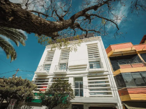 Hotel Asiri