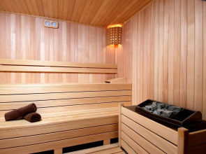 Ramira City Hotel - Adults Only