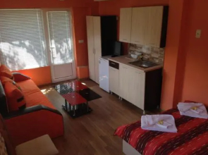 Danailovi Guest House