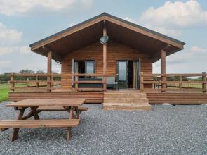 The Lodge at Crossroads Farm