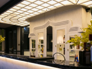 O'Gallery Lotus Cruise