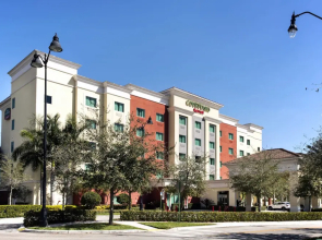 Courtyard Homestead Marriott