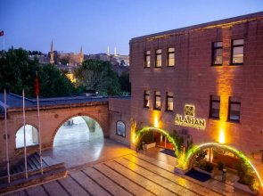 AlaHan Hotel