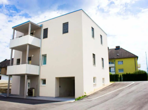 DAREBELL Loft Gratkorn Top 1