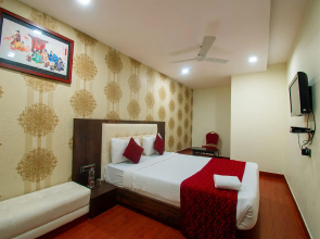 Hotel Vinayak Bhavan