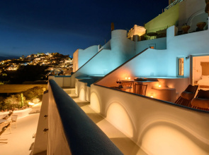 Cocoon Suites