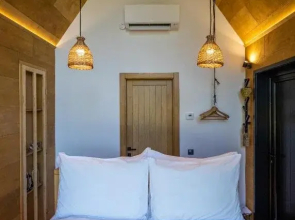 . PORTAL VILLAGE Glamping (Adults Only)
