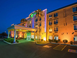 Holiday Inn Express Peoria North Glendale