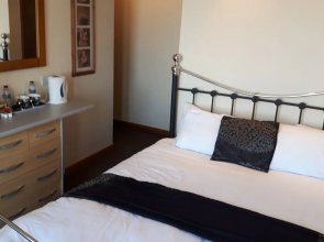 The Hotel Fame