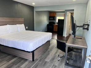 Travelodge Santa Cruz Riviera