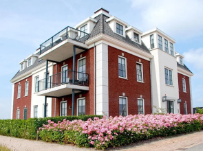 Apartment in Colijnsplaat Near Lake and Sauna