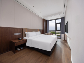 Holiday Inn Express Zhengzhou Airport by IHG