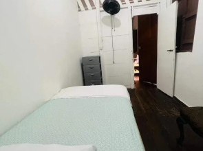 Puente Real Hostel
