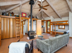 Priest Ranch - Peaceful Home With Pool 3 Bedroom Home