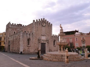 Charming Place Taormina