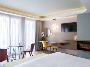 Wyndham Athens Residence