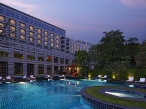 Grand Hyatt Mumbai Hotel and Serviced Apartments