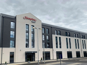 Hampton by Hilton Hamilton Park