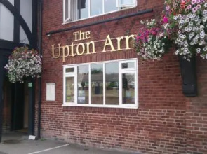 Upton Arms Hotel
