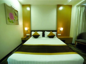 Alexander Luxury Hotel