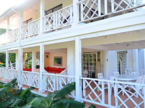 Ocean View Sai, Five Bedroom Holiday Home
