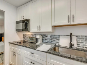 Studio Apartment Near East Atlanta Village