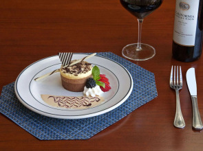 Hilton Phoenix Airport