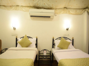 OYO 4353 Aravali Tent Resort