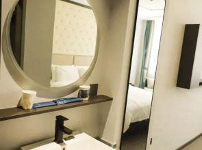 Olman Hotel, Linxia City