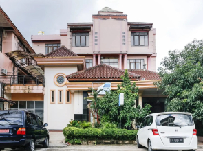 OYO 3759 Delima Guest House Syariah