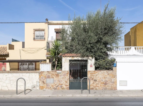 Casa Del Olivo in Algeciras