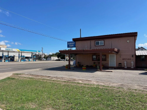 Budget Inn Motel