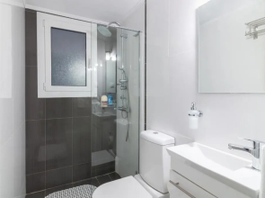 Zeus by Heloni Apartments