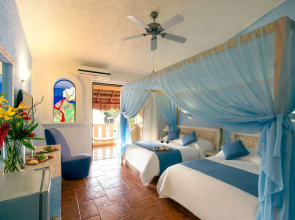 Chez Waffle Hotel