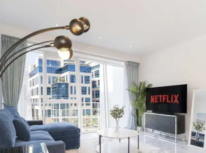 LUX - The Pad Executive Suite 4