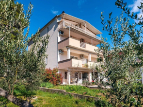 Stunning Apartment in Drage With 2 Bedrooms and Wifi