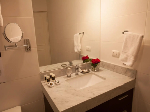 2W Apartments Service Diez Canseco