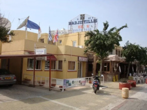 Nicks Hotel Apartments