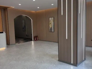 Jiaru Hotel (Zhengzhou East High-speed Railway Station)