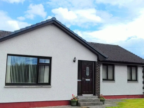 2 Bed Home With Private Garden in the Highlands