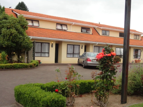Gwendoline Court Motor Lodge