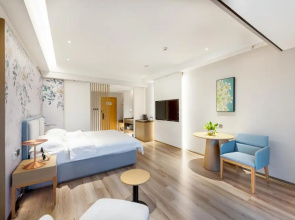Yushi Beach Hostel