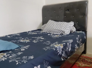 OYO 91093 Guest House 513 Syariah