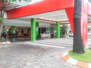 Formerly RedDoorz Premium Jalan Veteran Bojonegoro
