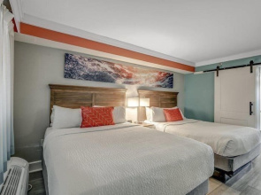 Grand Cayman Resort 761