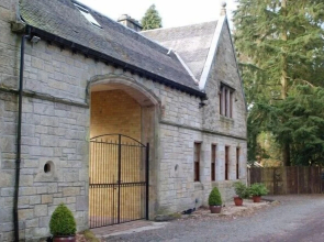 Auchenheglish Lodges - Carriage Lodge