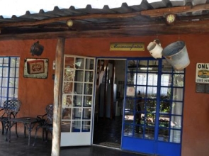 Blou Windpomp Guest Lodge