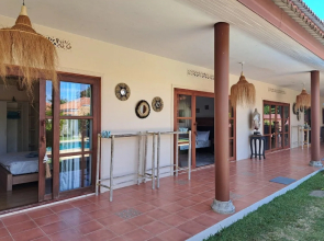 Laura's Guest House - adult only -