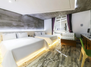 Bentley Business Hotel