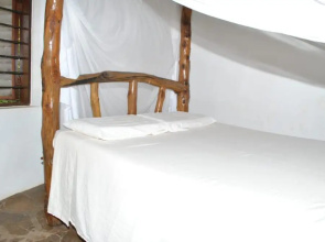 Sonnie House Diani